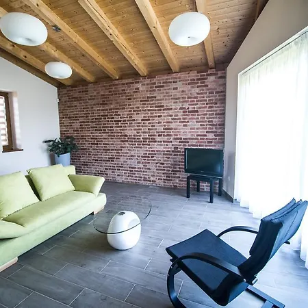 Tanyahaz-oeregtoelgy Vendeghaz Agroturismo Szár